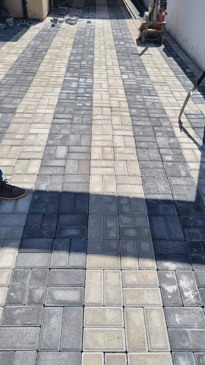 AEFE22E6-3302-4263-BF78-91F758AB959F